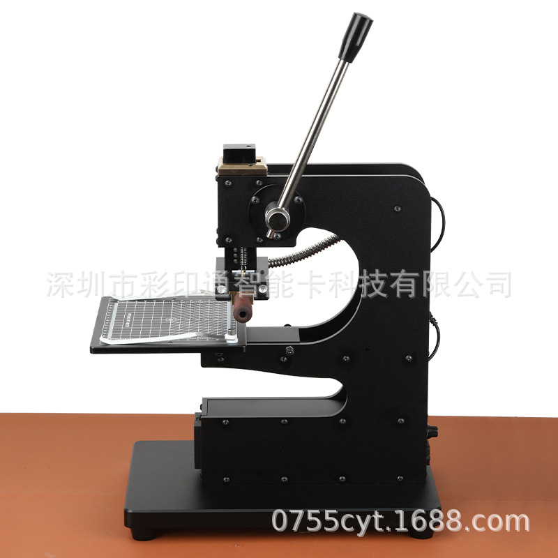 WT-90XTS烫印压花皮革烫金机压标手机壳笔记本手机壳加工