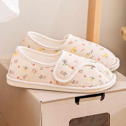 月子鞋春秋包跟产后孕妇夏季薄款4月份5软底防滑纯棉透气产妇拖鞋