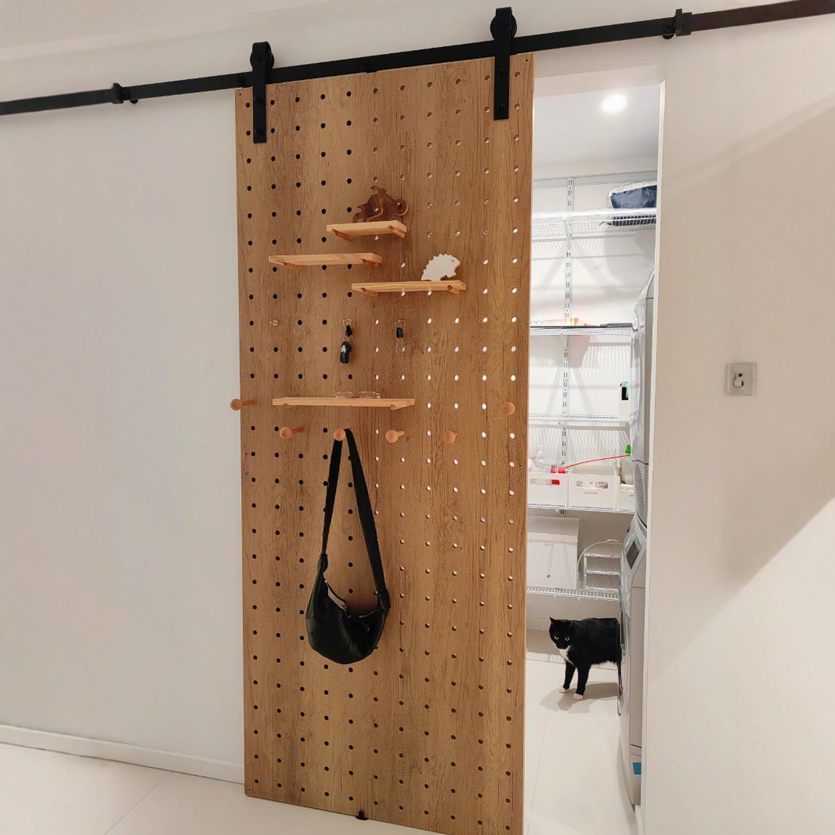 洞洞门隐藏轨道幽灵门吊轨门推拉门移门卧室门北欧实木门谷仓门