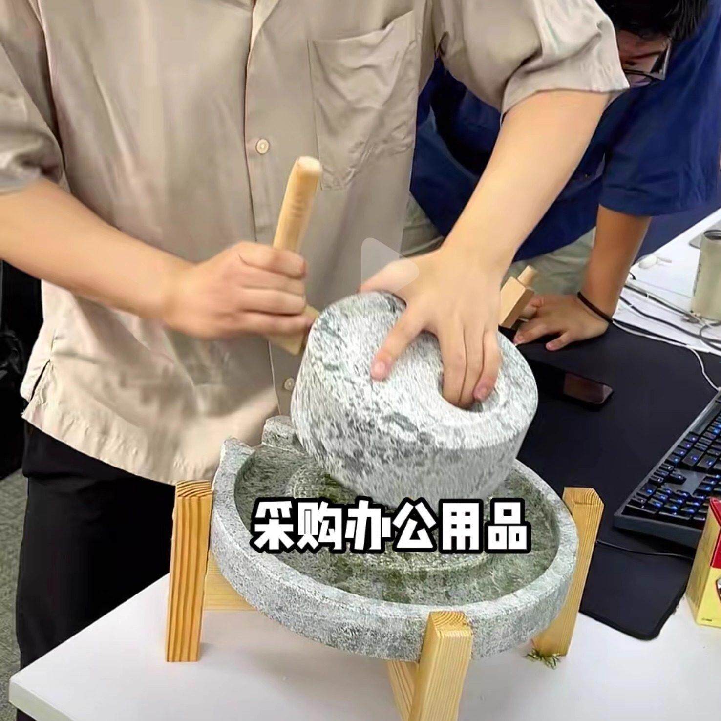 小石磨家用小型复古豆腐豆浆幼儿园手动推磨盘机老式麻青石墨磨子