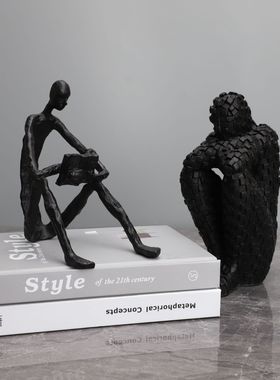 现代简约黑色人物读者样板房售楼部家居玄关书房创意雕塑饰品摆件