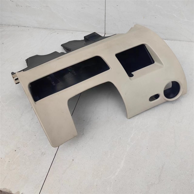 适用于大众帕萨特5领p驭域新领驭左杂物箱护板方向盘下仪表台盖板