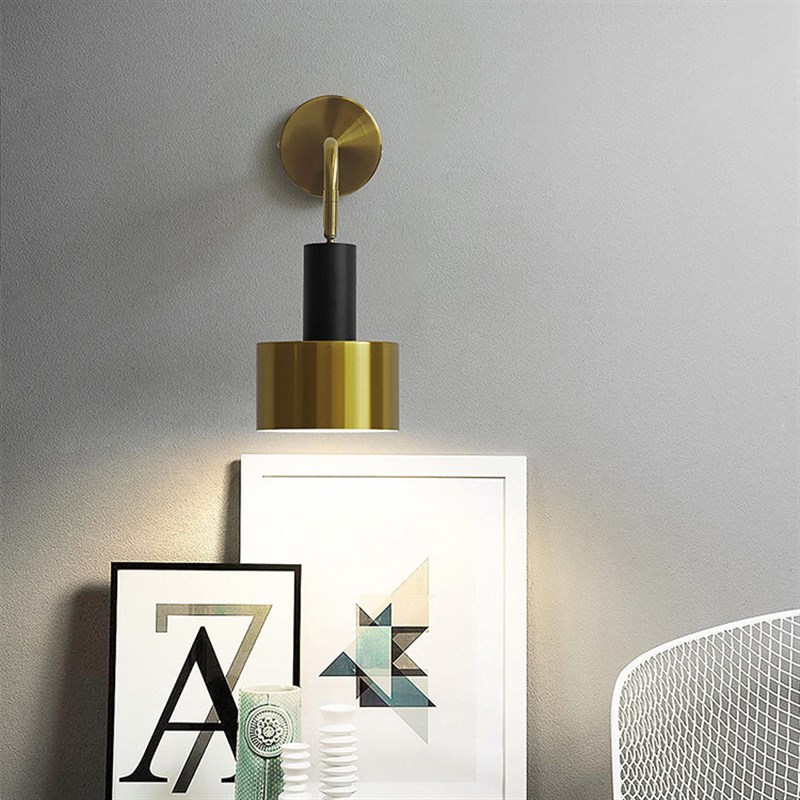 现代简约床头壁灯照明卫生间镜前灯北欧轻奢卧室背景墙手电筒壁灯