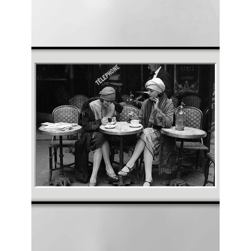 欧洲巴黎街景黑白人物摄影装饰画咖啡厅时尚优雅气质美女餐厅壁画