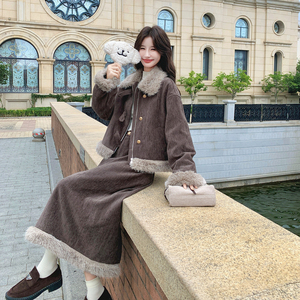 韩系复古仿皮草拼接羽绒服外套半身裙两件套女秋冬2025新款厚套装图片