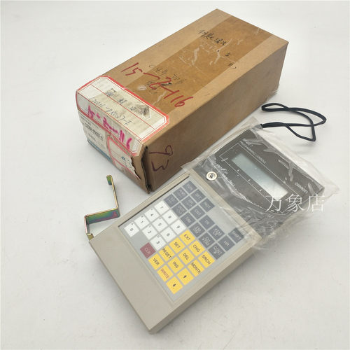 手持编程器 C200H-PRO27-E/C200H-PR027-E - 封面