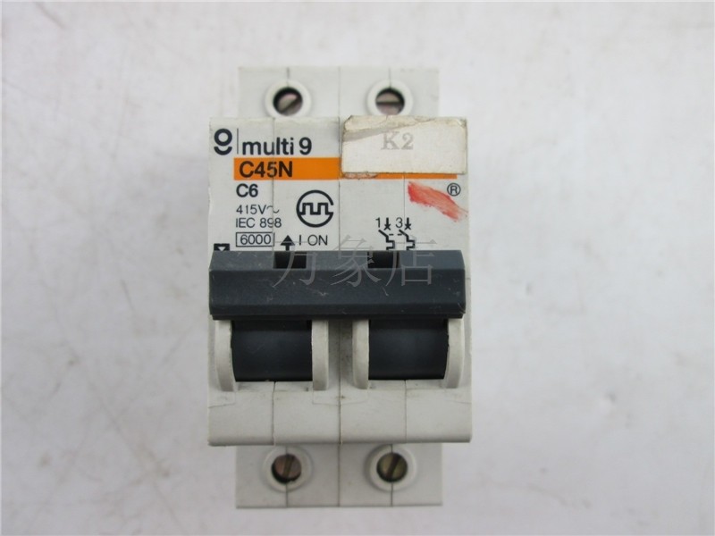 multi 9 断路器 c45n c6 2p 空气开关