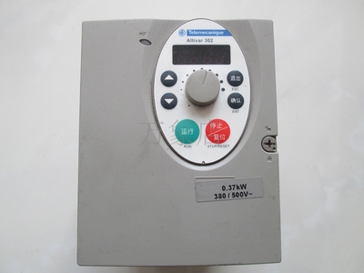 ALTIVAR 302 变频器ATV302H037N4（0.37KW 380V 实物拍摄