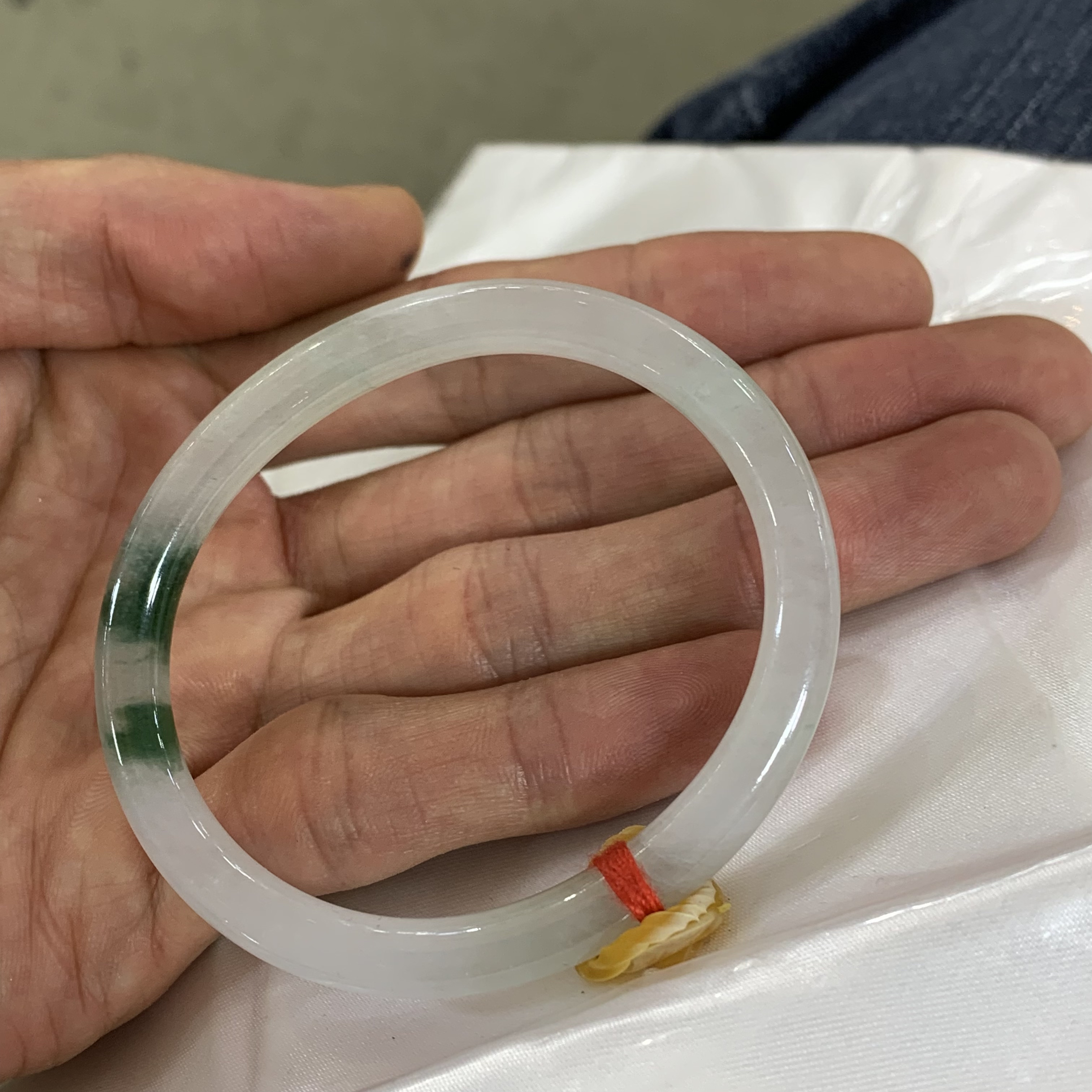 53.5圆贵妃缅甸翡翠手镯正冰种飘花细圆条玉镯子天然翡翠A货