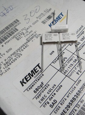 PME295RB3680MR30  薄膜电容器 440v680pF 20% 15mm RIFA