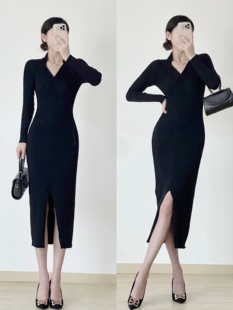 YT&UR冬季黑色长裙v领收腰长袖小黑裙针织连衣裙女WG42S9FN2003