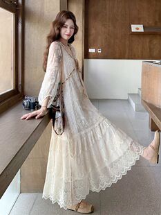 蕾丝刺绣法式拼接连衣裙2026春季新款气质甜美高级感度假长裙超仙