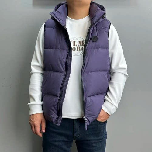 2025冬季新品可脱卸帽羽绒马甲外套欧货高端微章修身时尚休闲8807