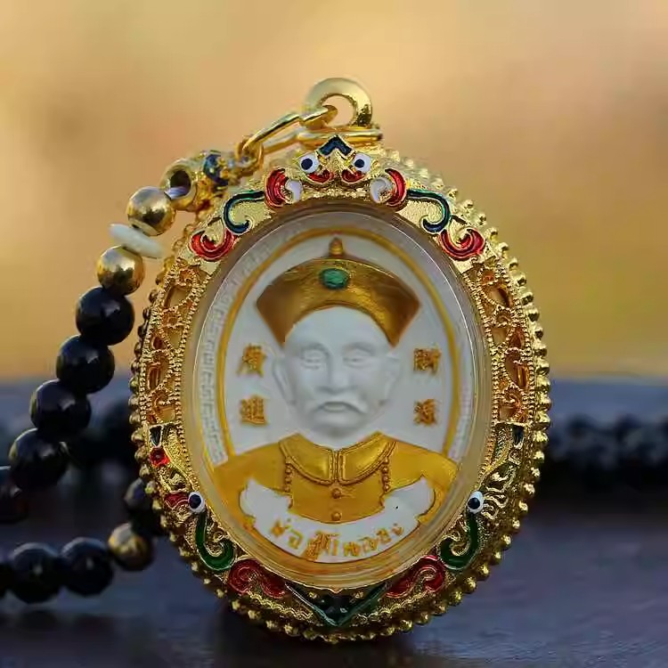 原庙泰国佛牌 大富豪 二哥丰 阿赞苏斌 泰式佛系情侣款吊坠