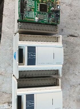 PLC XDM-32T4-E