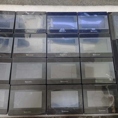 威纶通触摸屏 MT8051iP