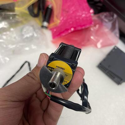 PMM35B2日本东方VEXTA步进电机 成色基本 外观