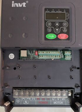英威腾变频器CHF100A-015G/018P-4  15/