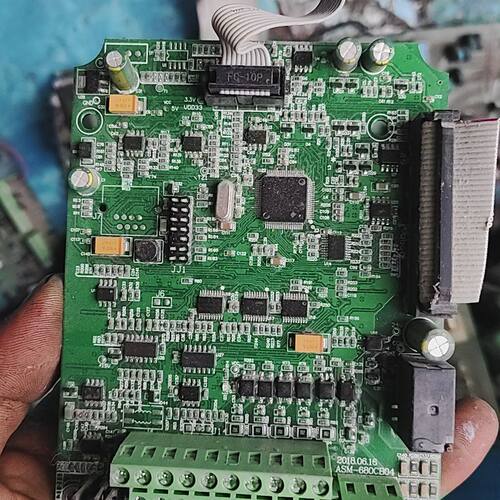 ASM-680CB04变频器主板 实物拍摄 成色如图。主板完