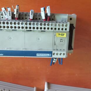 出个Telemecanique ABE7模块 型号是ABE7