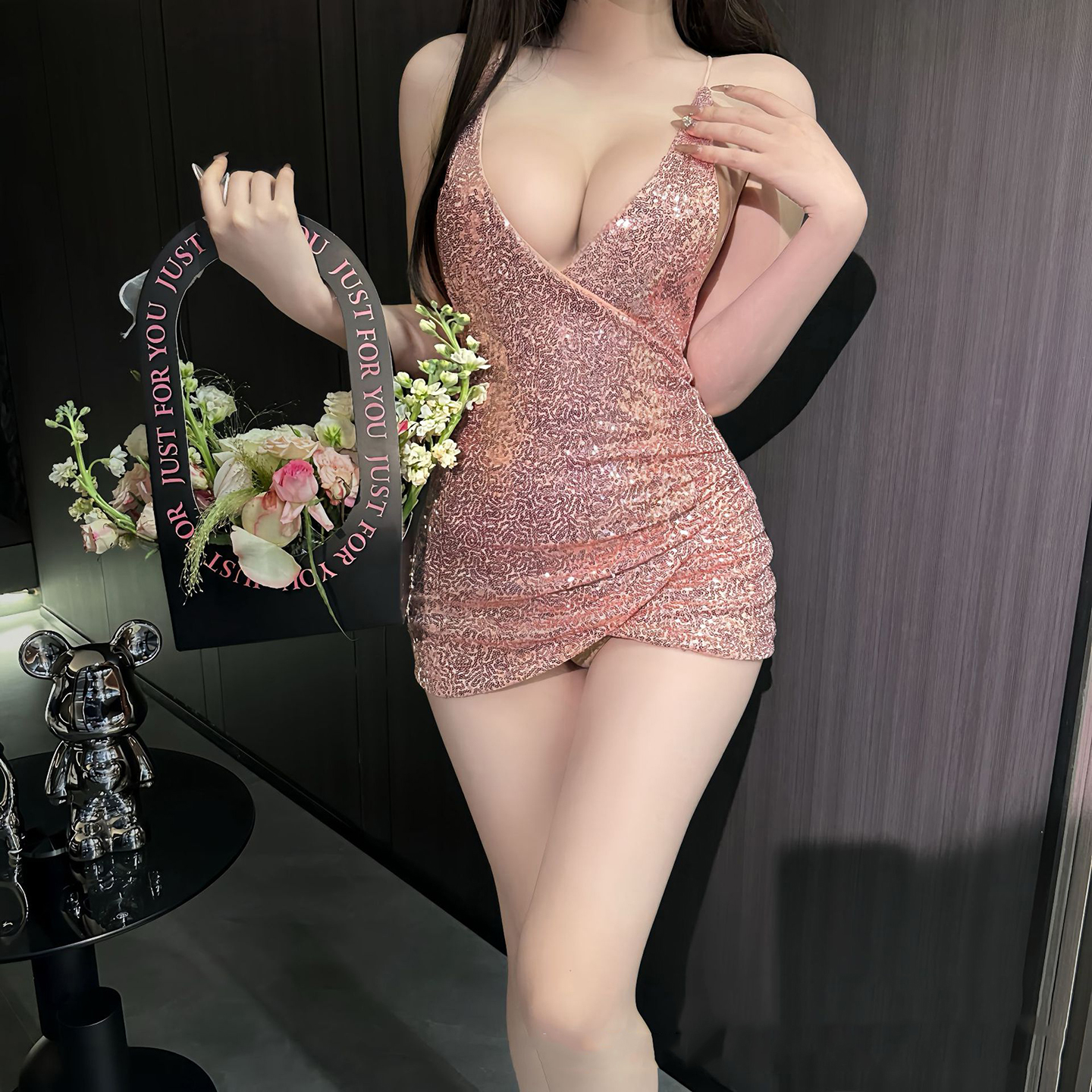 超超短上衣大码加肥加大亮片吊带睡裙深V睡衣包臀裙夜场露背女新