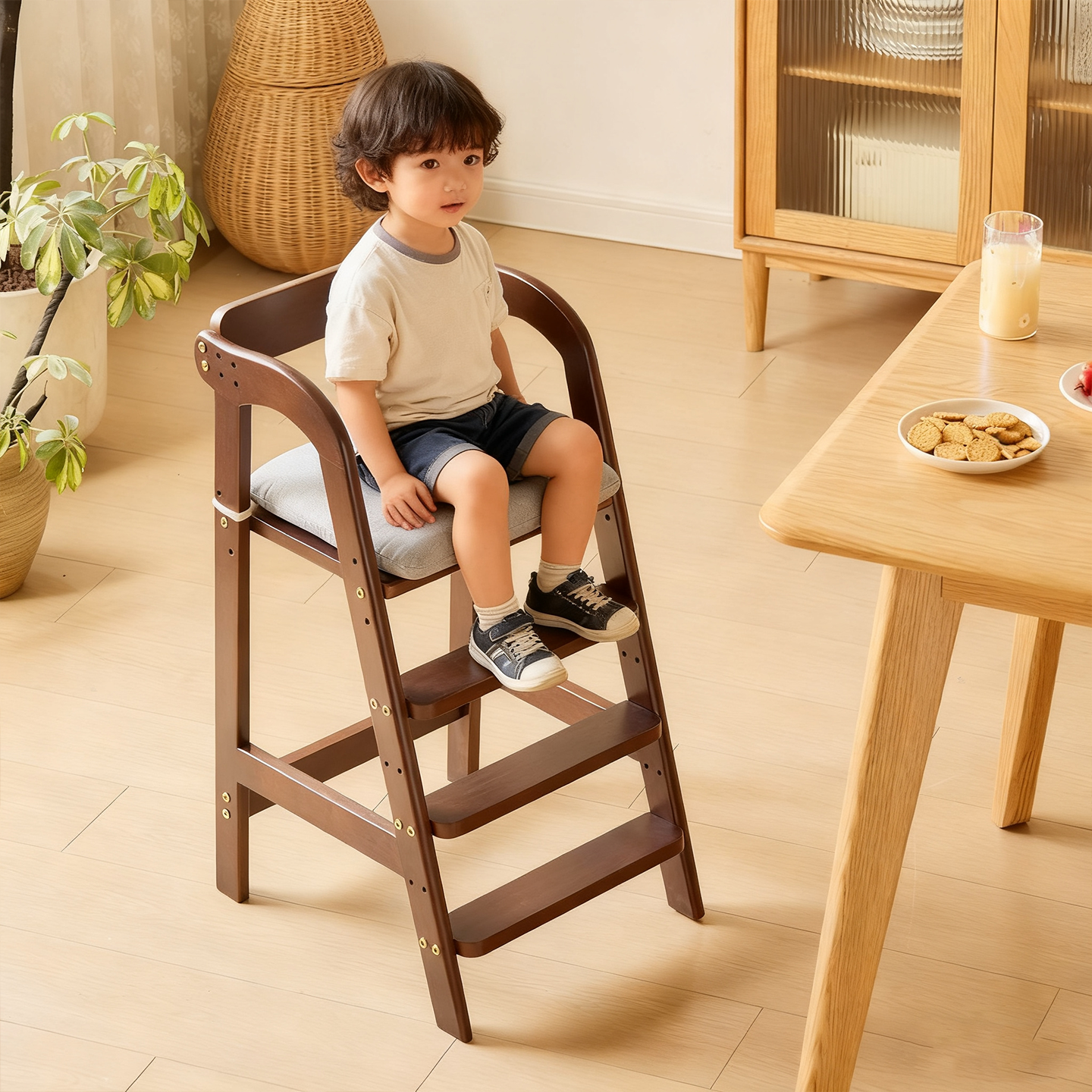 实木儿童成长椅宝宝家用吃饭餐椅