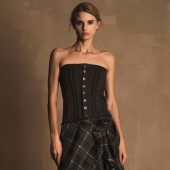 小豆蔻 TAM TUAS 山羊绒绵羊毛混纺双面穿拼色钩花毛织屁帘抹胸