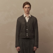 TAM 条纹多纽扣拼接木耳褶边boxy针织镂空开衫 TUAS 蝴蝶兰