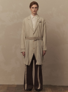 TAM TUAS【焚香教堂】雨露亚麻混纺手工胸花针织平驳领腰带大衣