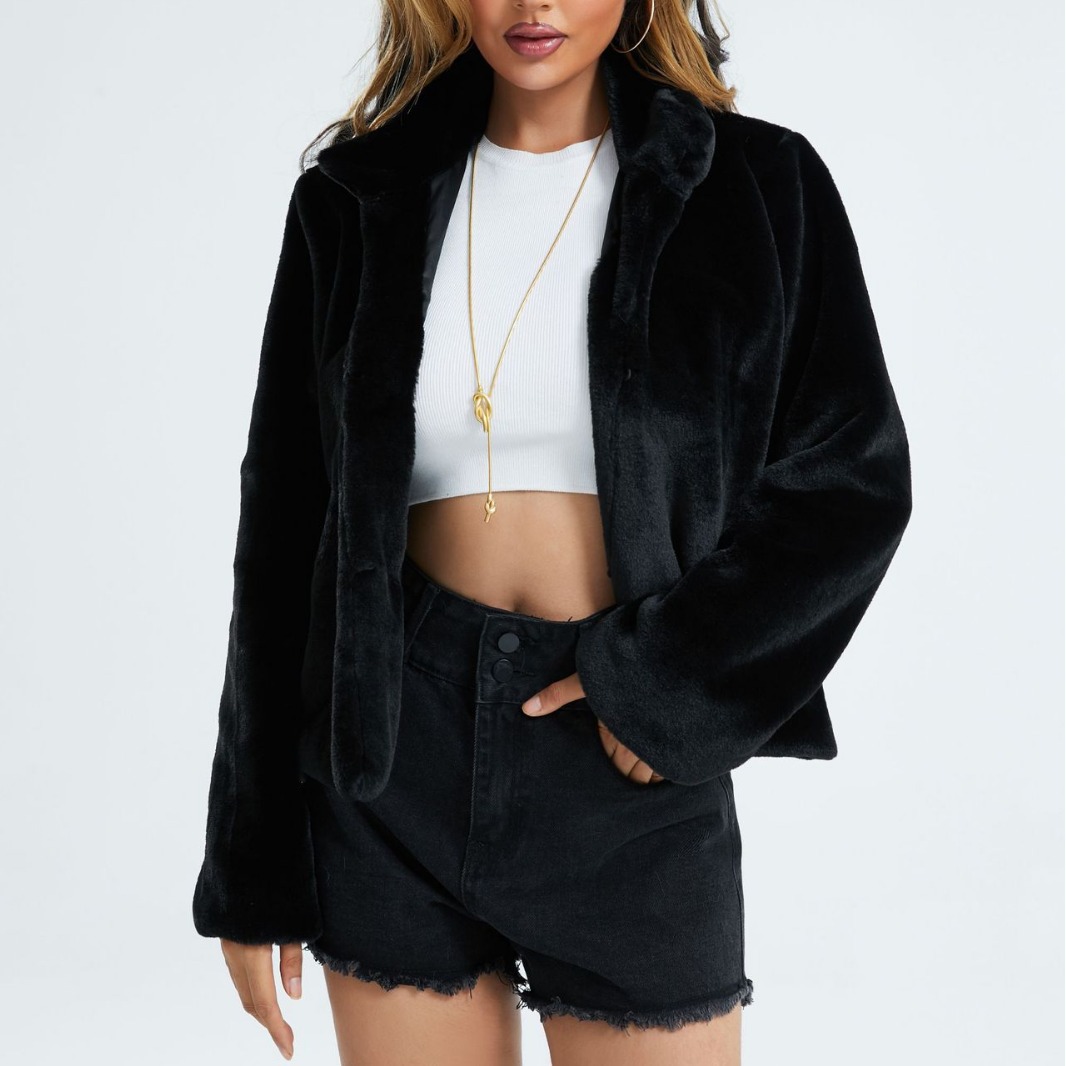 Women's clothing imitates slim fitting long sleeve coat top