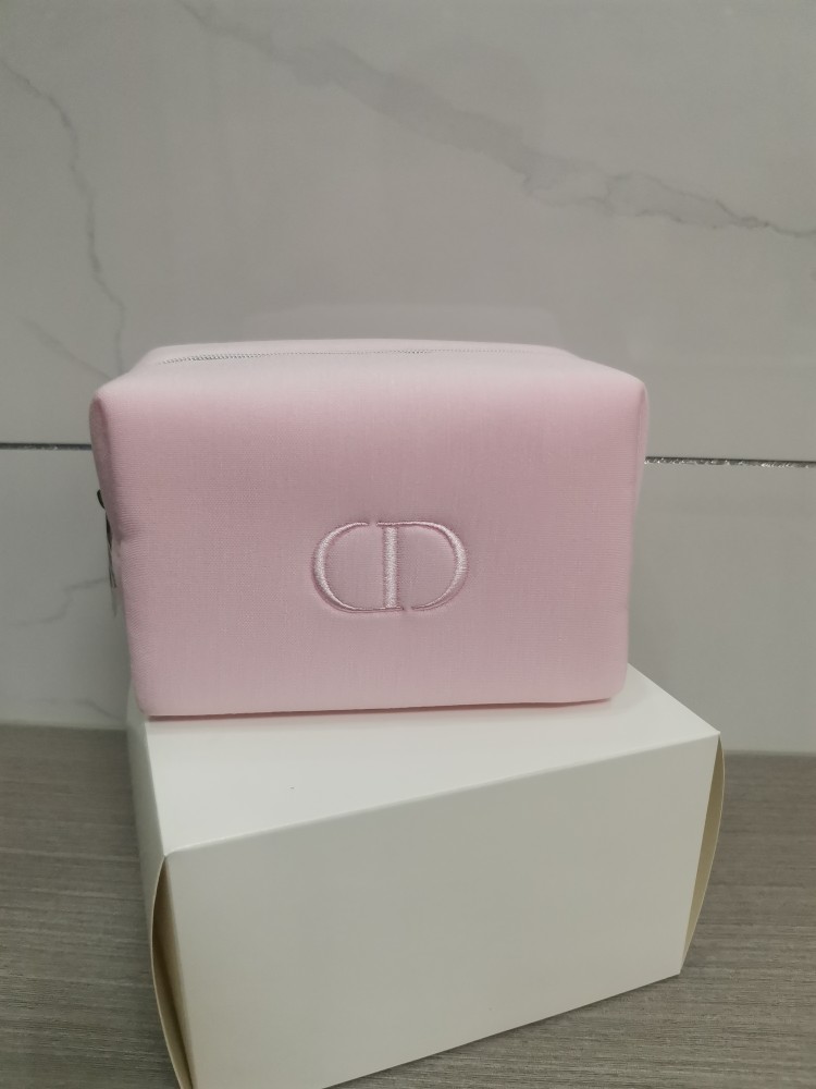 迪奥粉色新款空气棉方形美腻化妆包