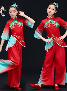 服装柔弱透气图案绣花过度渐变色