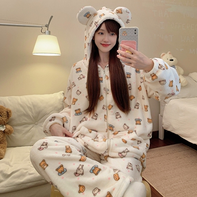 轻松熊珊瑚绒睡衣女秋冬季加厚款
