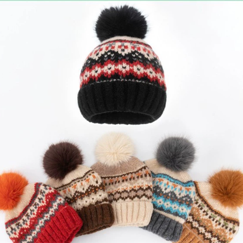 新年民族风提花毛球毛线帽女秋冬包头显脸小冷帽保暖大头围针织帽