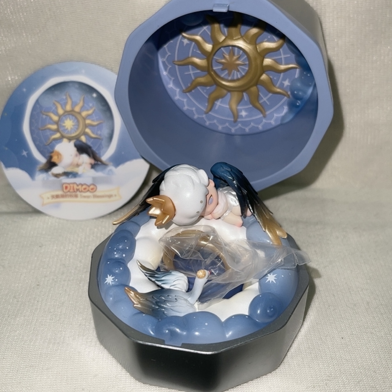 正版泡泡玛特 DIMOO 浪漫指尖4 天鹅湖的祝福