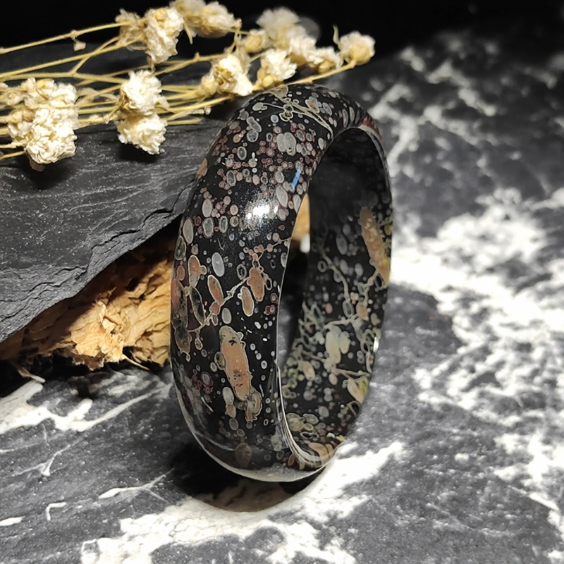 天然梅花玉手镯正宗原矿老料63-21-9