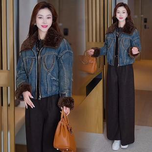 香港代购时尚牛仔羽绒服女冬季新款显瘦羊羔毛领拼接加厚保暖外套