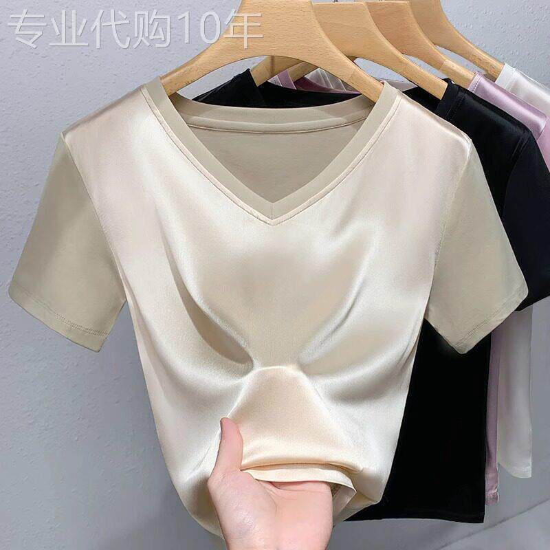 V领短袖女t恤2025年夏季新的优雅优雅的可访问的豪华缎面半袖下装