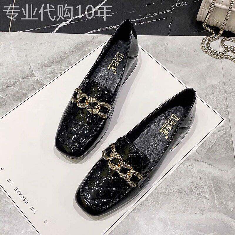 真皮漆皮单鞋女春秋季2025新款粗跟大码乐福鞋子小香风低跟豆豆鞋