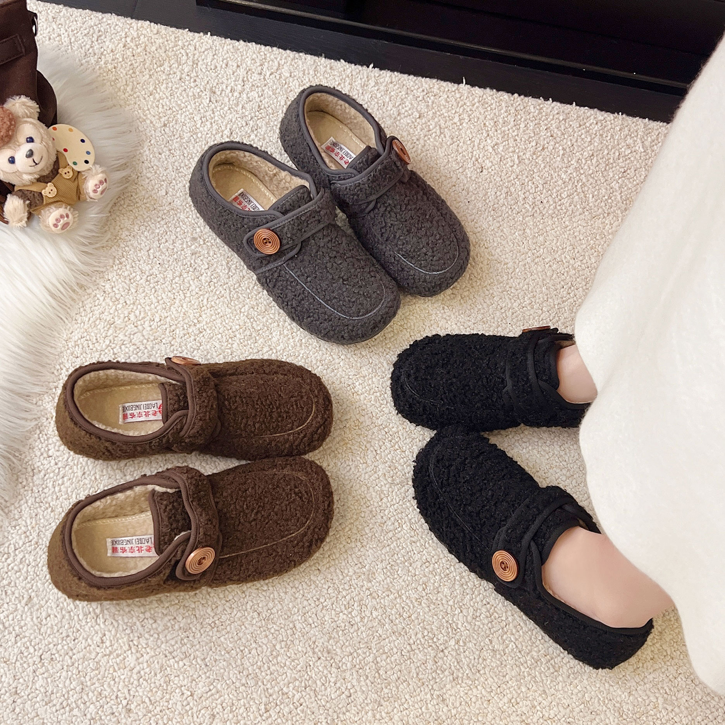 冬季新款魔术贴防滑软底棉鞋加绒加厚时尚百搭勃肯鞋女网红豆豆鞋