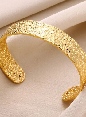 Stainless Steel Wide Bangles for Women Luxury Gold Color