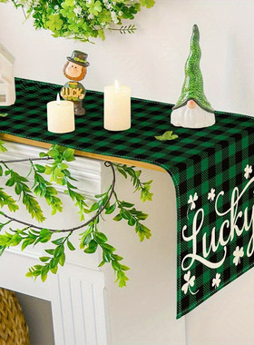 St. Patick's Day Plaid Lucky Table Runne Geen Lucky Gass