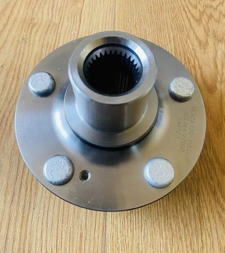 适用于比亚迪腾势300 400前轮轴承前轮壳前轮轴头法兰盘 品牌全新