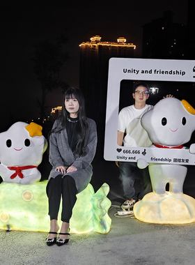 户外卡通星星儿童人物雕塑景区游乐场学校幼儿园创意发光装饰摆件