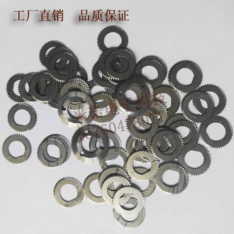 自动焊锡机出锡机配件 破锡机专用刀片 齿轮圆形刀片 破锡机配件图片