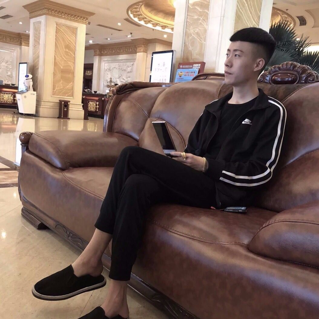 社会小伙网红同款九分显瘦裤子