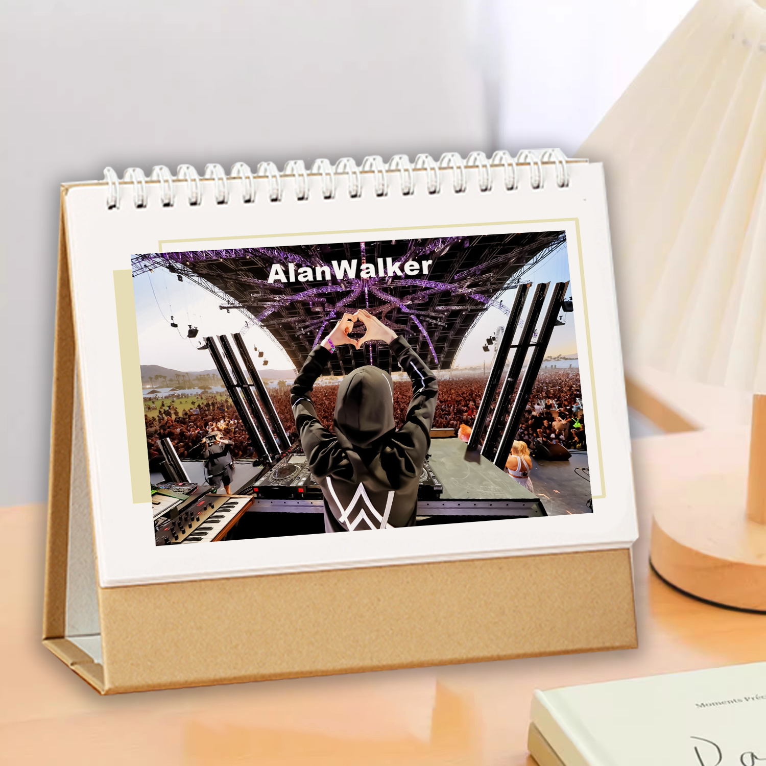 AlanWalker艾兰沃克双面台历2026日历照片同款周边生日礼物桌面