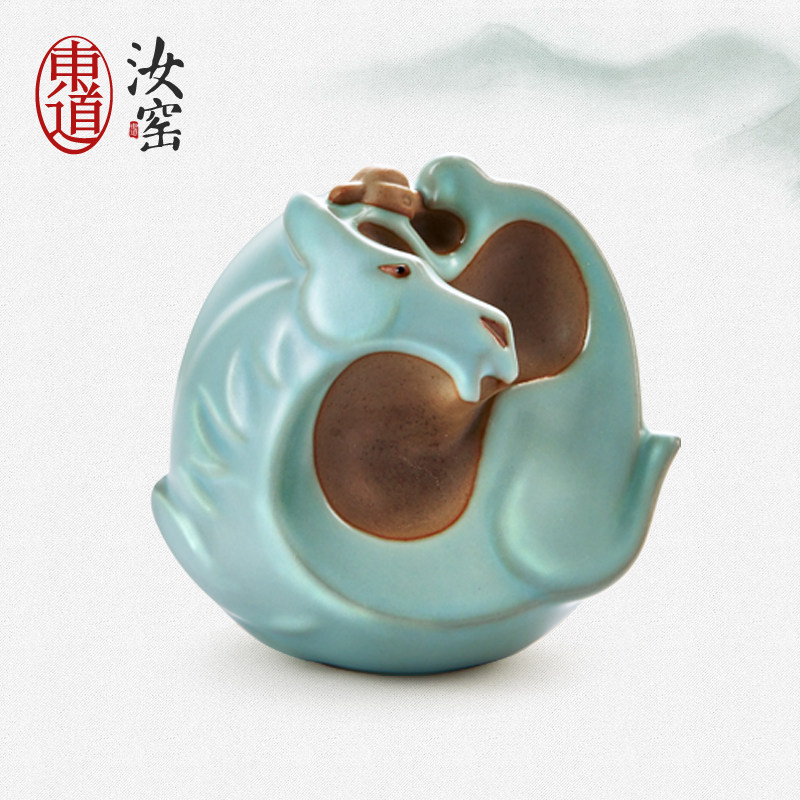 东道汝窑马年创意功夫茶具配件礼盒装送礼送男友马上封侯茶宠摆件