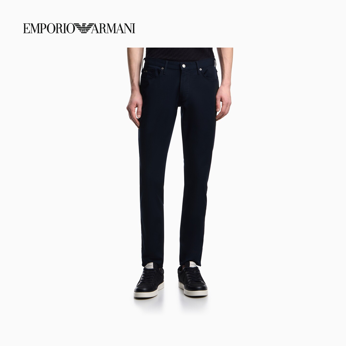EMPORIO ARMANI/阿玛尼夏新款男修身商务老钱风黑色低腰薄牛仔裤