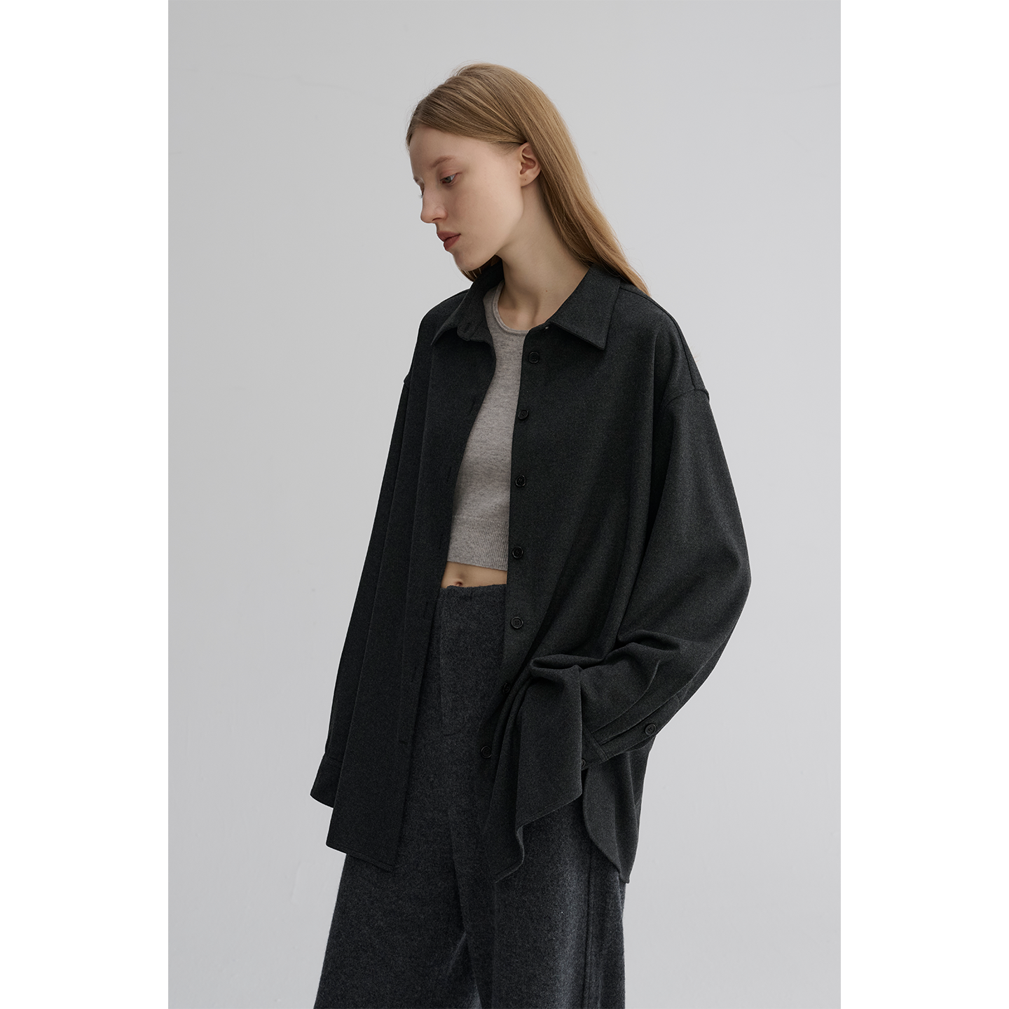 MAISON CECILE 秋冬极简静奢精纺羊毛加厚松弛感随性气质翻领衬衫